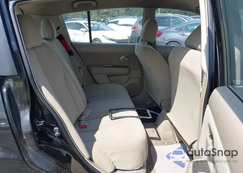 2011 Nissan Versa 1.8S z USA, uszkodzony, nr VIN 3N1BC1CP9BL424722